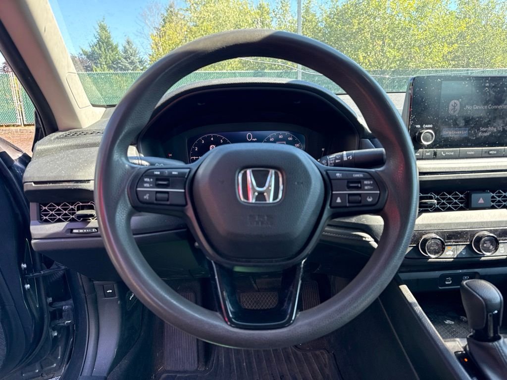Used 2023 Canyon River Blue Metallic Honda LX image 10