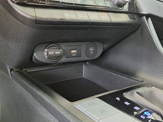 Used 2024 Red Hyundai SEL image 17