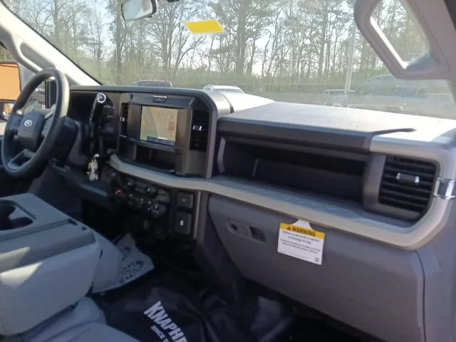 New 2026 Oxford White Ford F-350® XL image 34