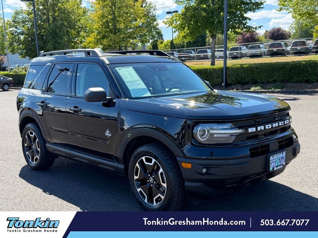 Used 2022 Shadow Black Ford Outer Banks image 1