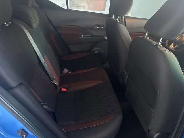 Used 2022  Nissan SR image 18
