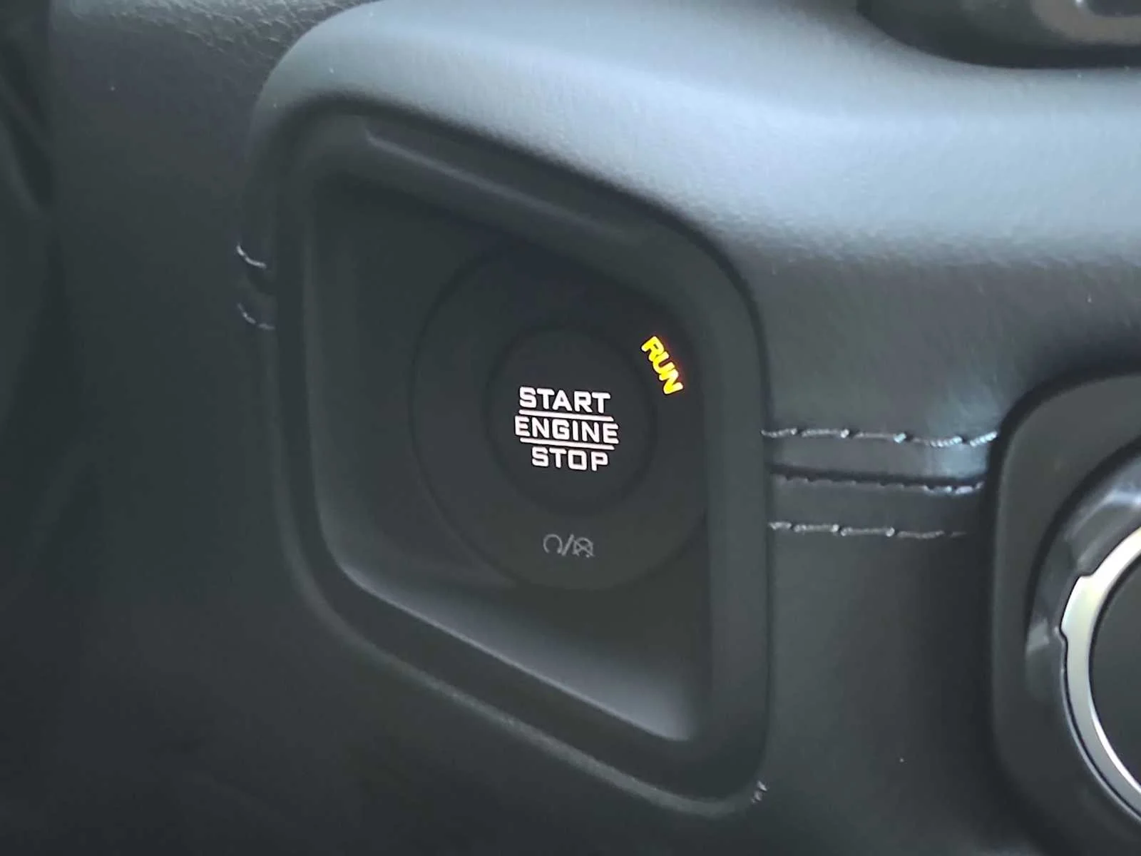 New 2026 Anvil Clearcoat Jeep Rubicon image 24