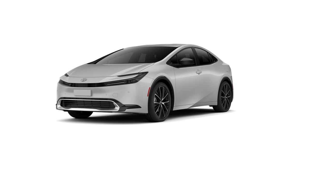 2026 Toyota Prius XLE FWD's photo