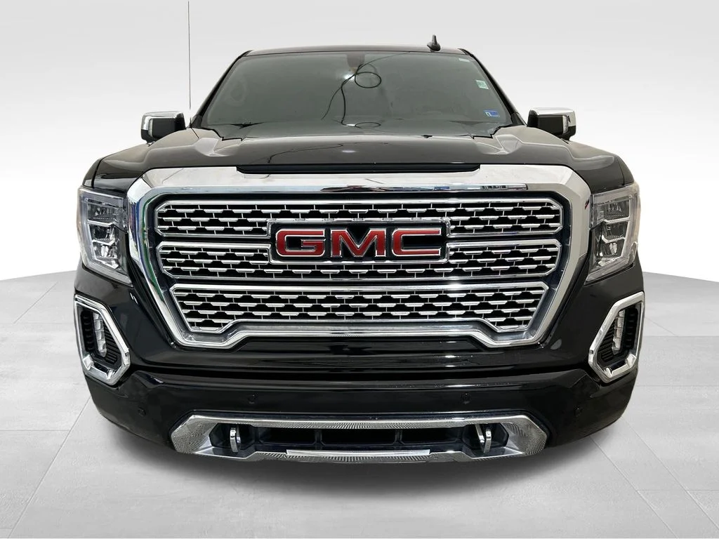 Used 2021 Black GMC Denali image 9