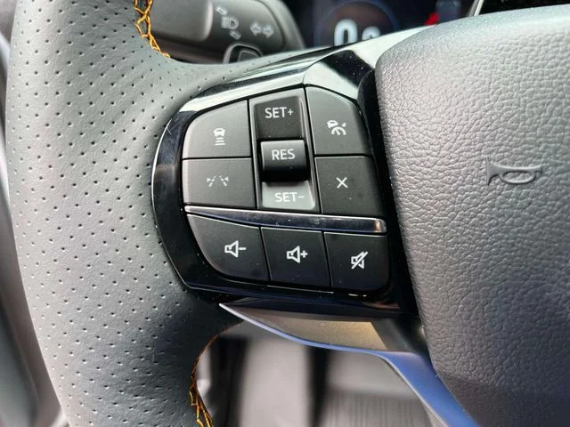 New 2026 Space White Metallic Ford Tremor® image 27
