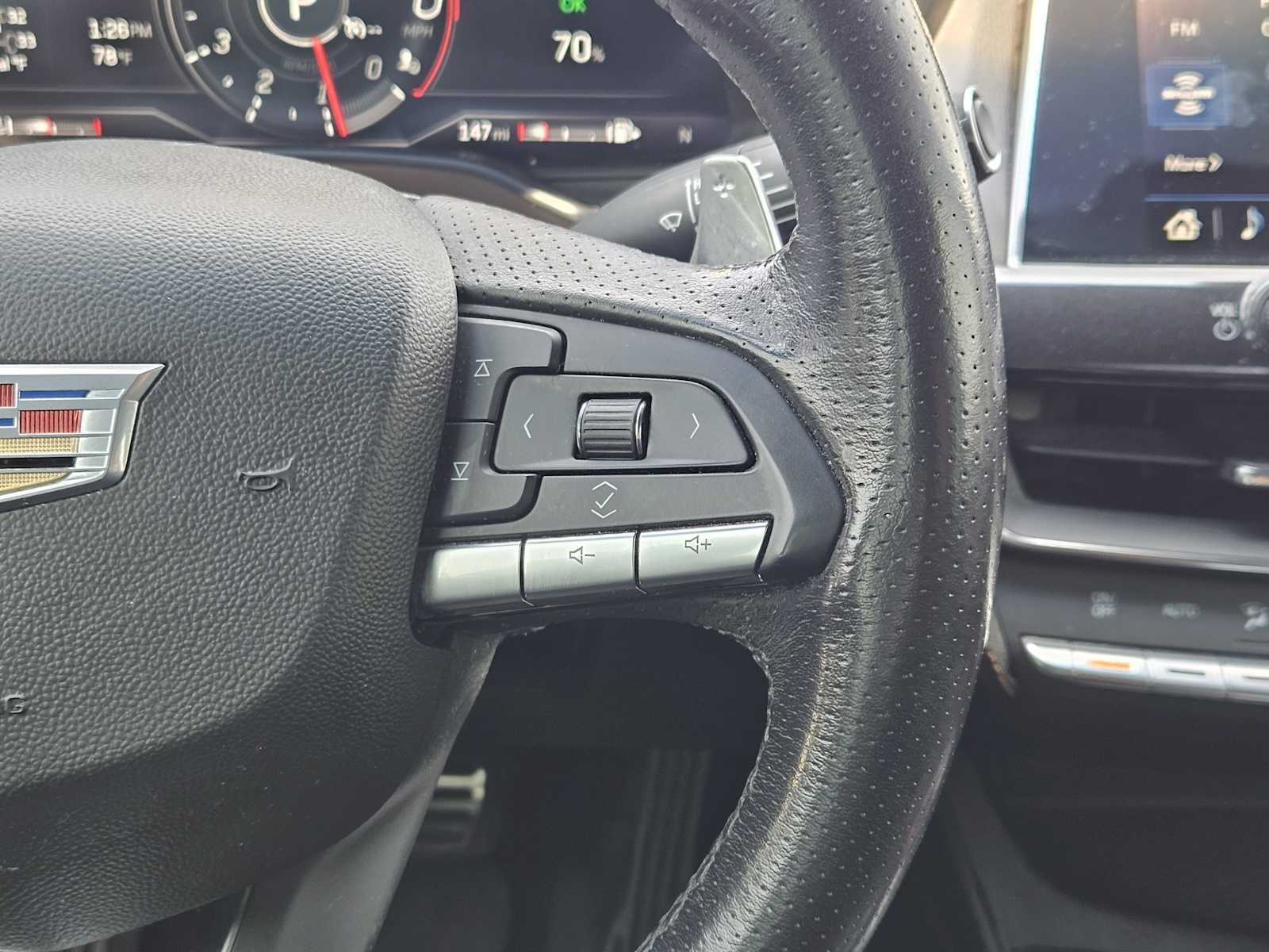 Used 2021 Wave Metallic Cadillac Sport image 27
