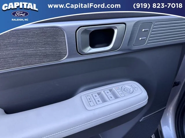 Used 2024 Silver Hyundai Calligraphy image 20