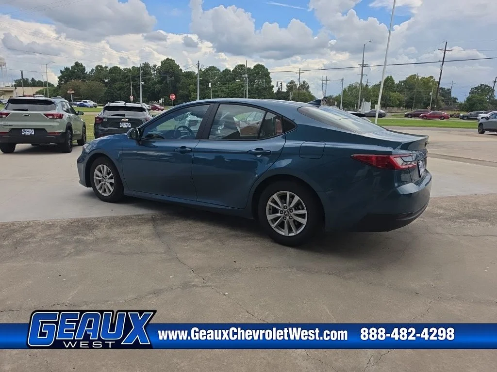 Used 2025 Blue Toyota LE image 5