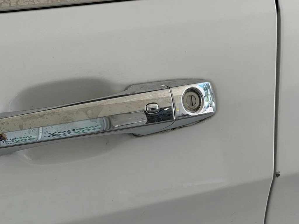 Used 2020 White Jeep Limited image 20
