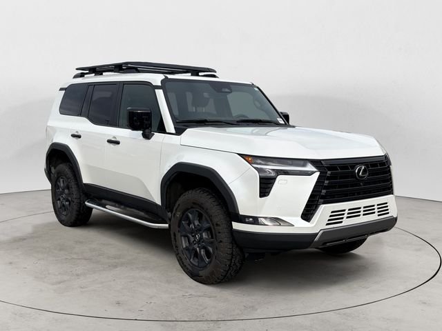 Used 2025 White Lexus 550 Overtrail image 3