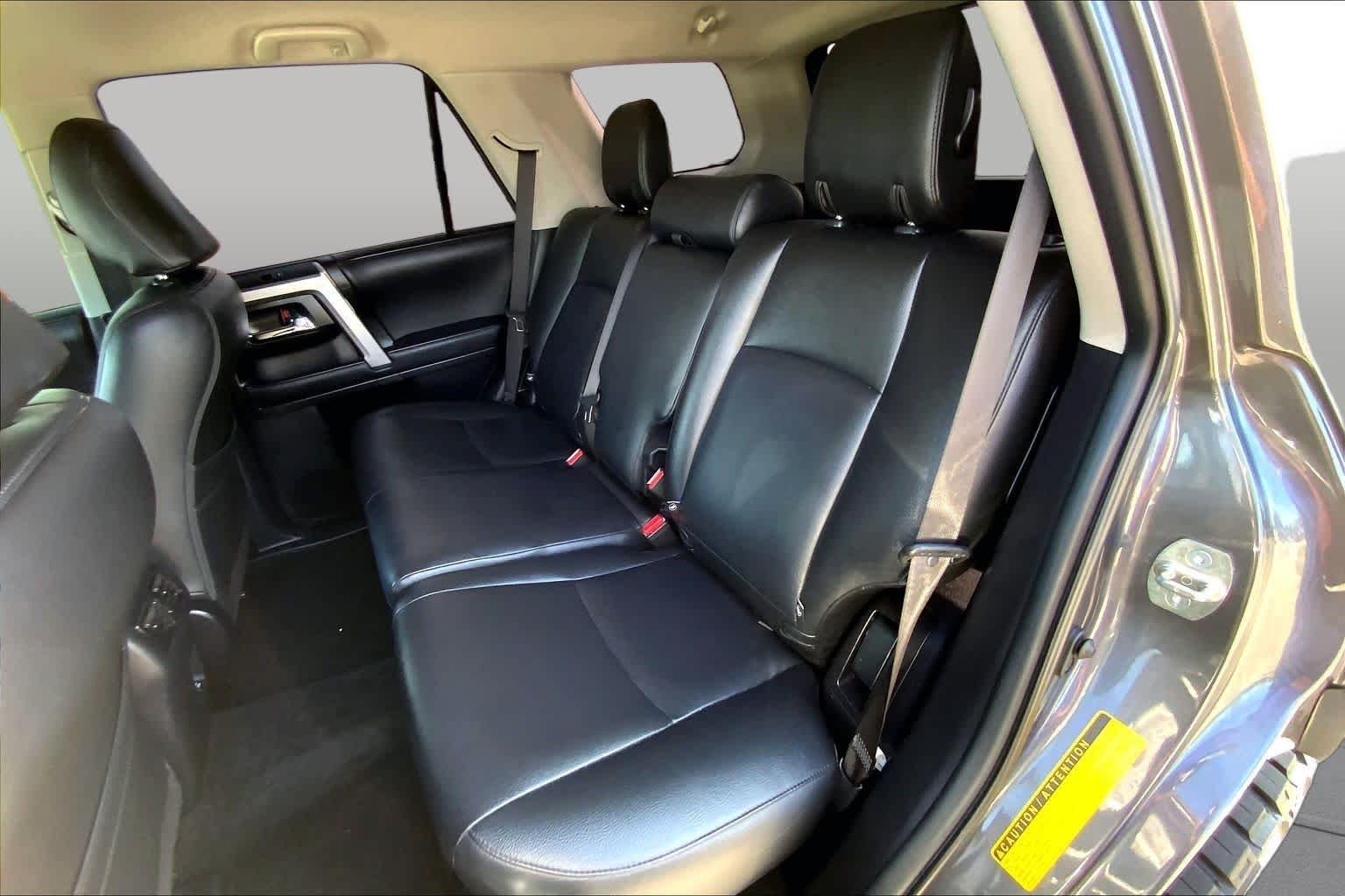 Used 2022 Magnetic Gray Metallic Toyota SR5 image 20