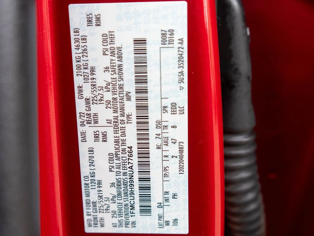 Used 2022 Red Ford SEL image 39