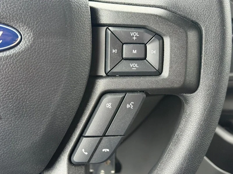 New 2026 Oxford White Ford SRW KUV image 9