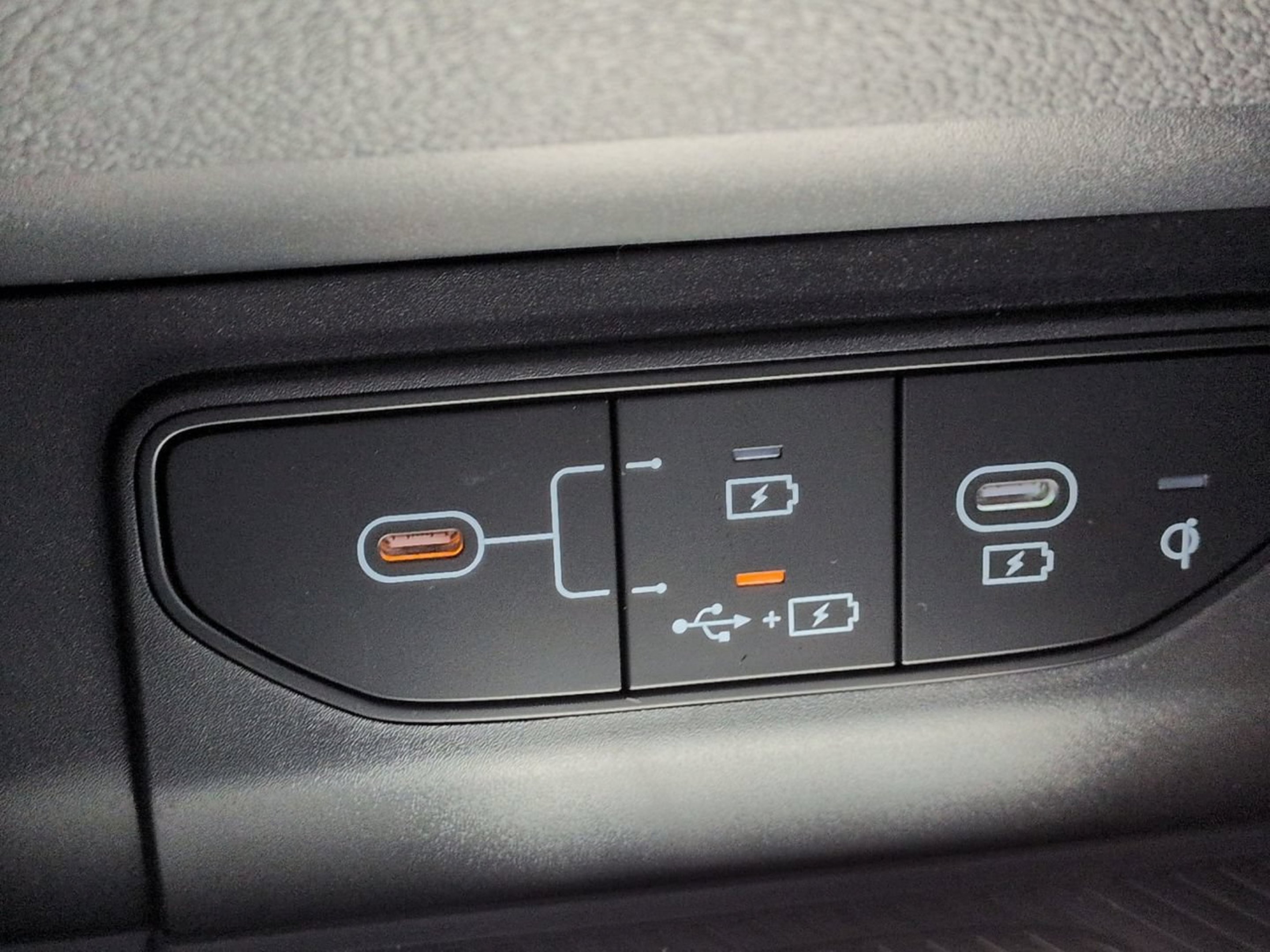 New 2026 Wolf Gray Kia EX image 27