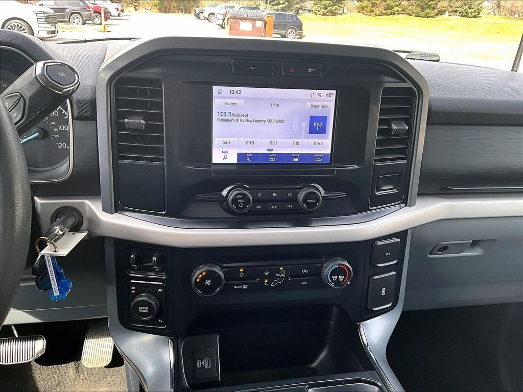 Used 2023 Silver Ford XLT image 21