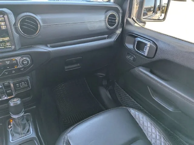 Used 2021 Silver Jeep Unlimited Sahara High Altitude image 17