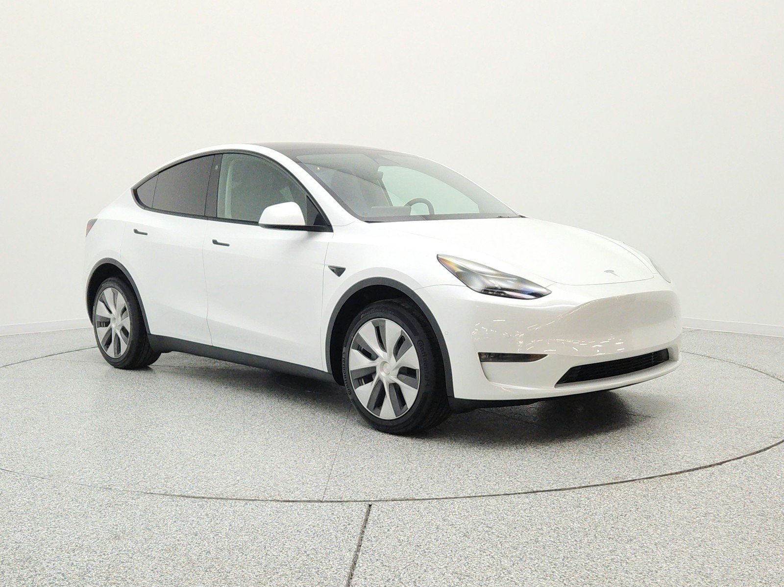 Used 2022 Pearl White Multi-Coat Tesla Long Range AWD image 3