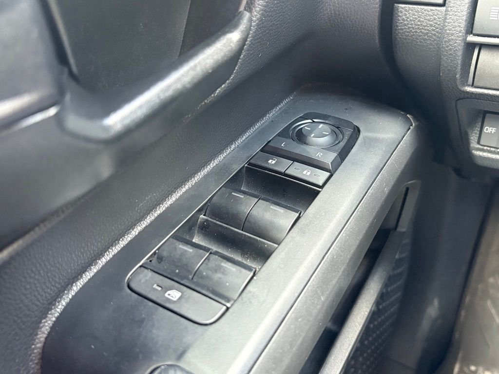 2025 Toyota Tacoma SR - Photo 24