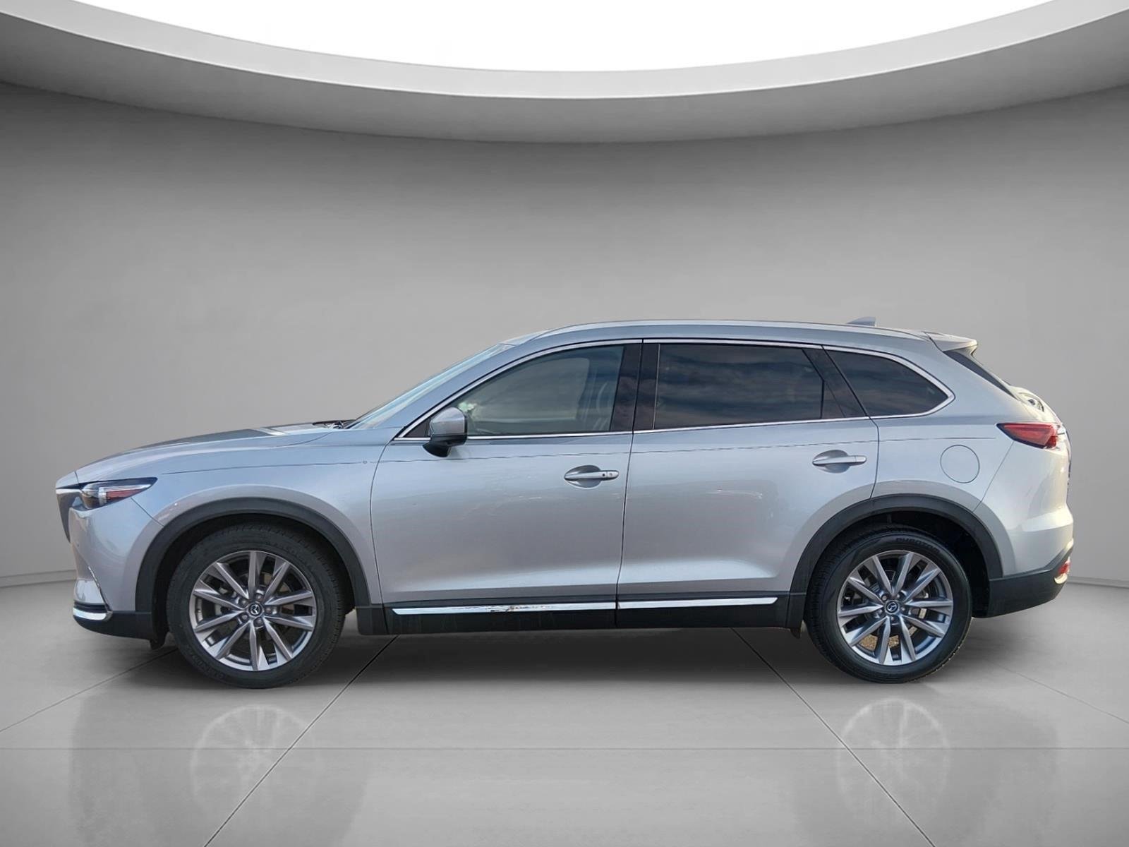 Used 2022 Sonic Silver Metallic Mazda Grand Touring image 2