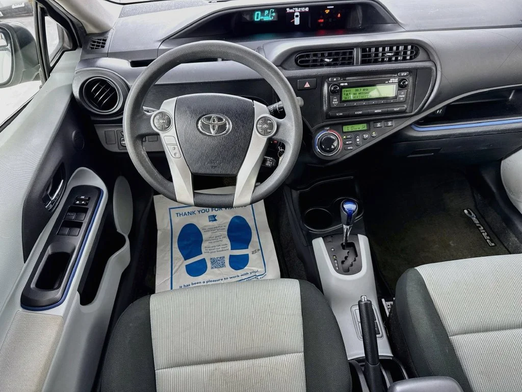 Used 2013 Super White Toyota Two image 25
