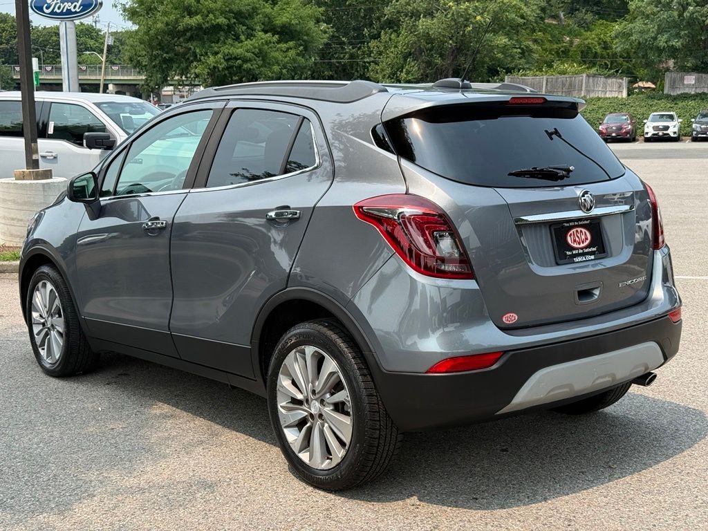 Used 2020 Gray Buick Preferred image 8