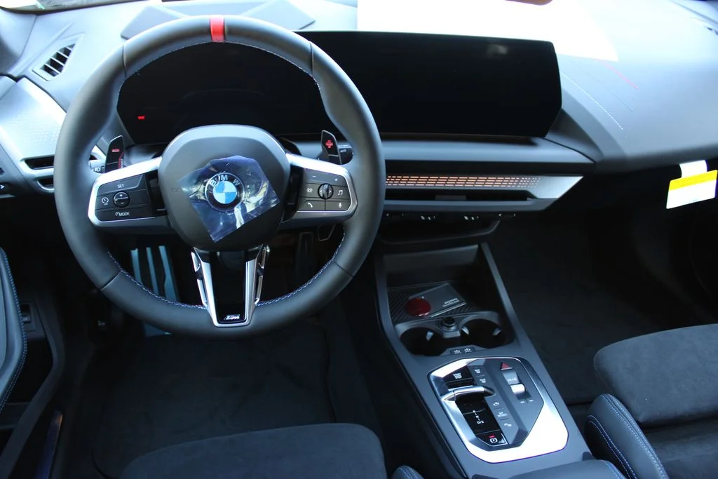 2026 BMW 2 Series M235 - Photo 10