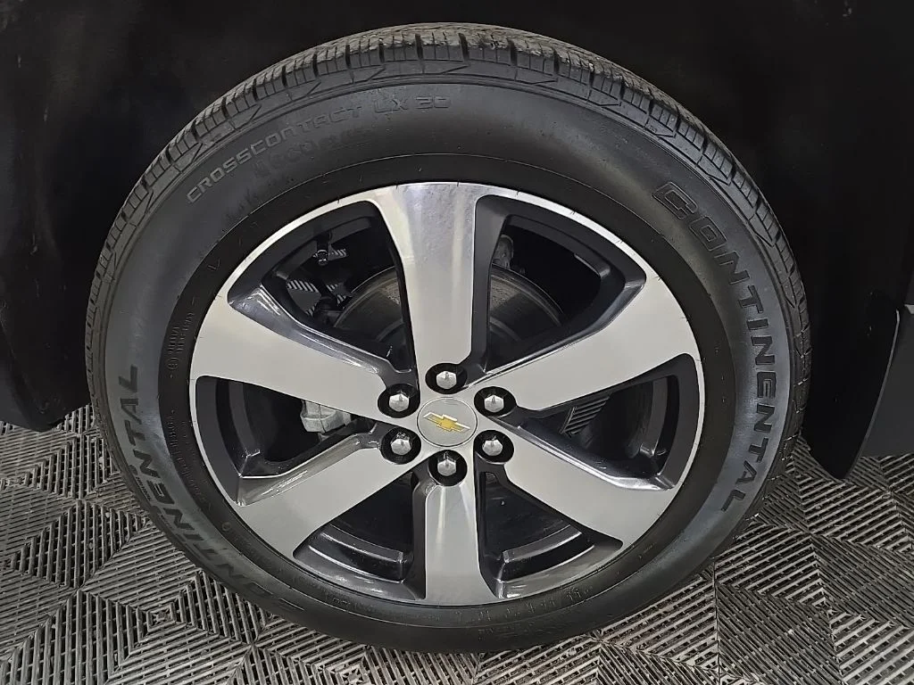 Used 2023 Black Chevrolet LT Leather image 14