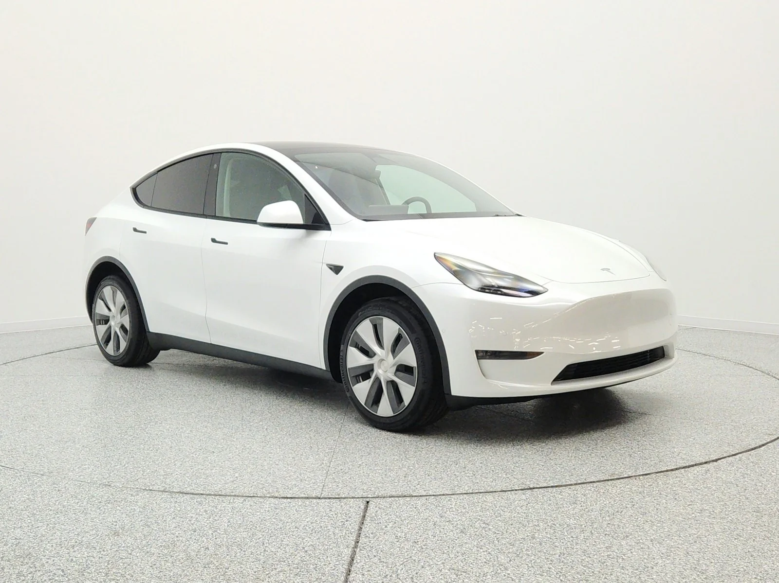 Used 2022 Pearl White Multi-Coat Tesla Long Range AWD image 3