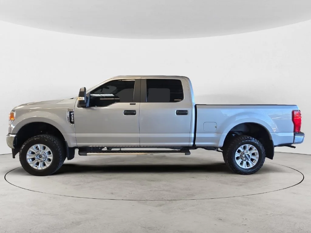 Used 2022 Silver Ford XL image 12