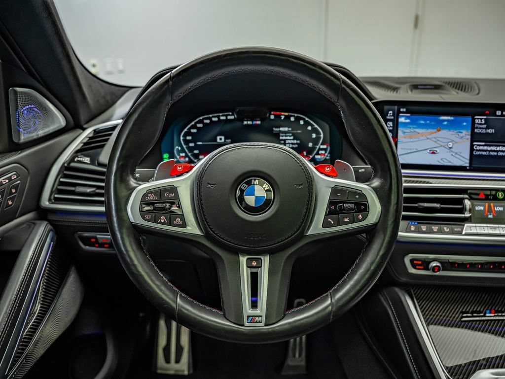 Used 2020 Marina Bay Blue Metallic BMW Competition image 25