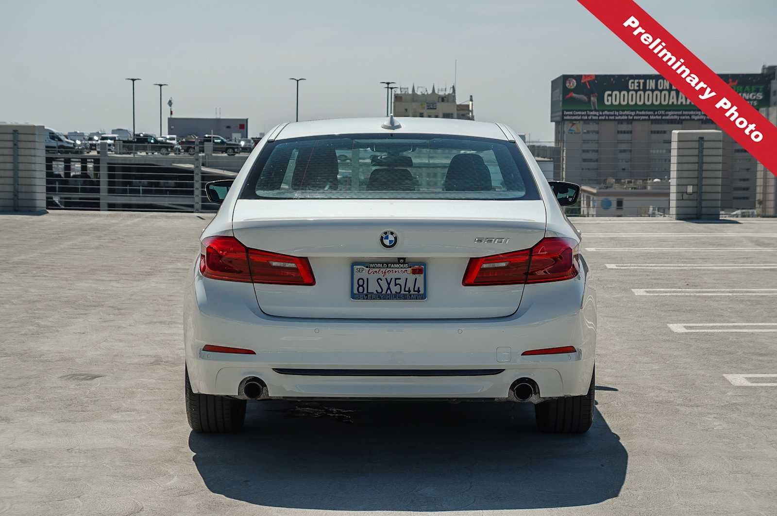 Used 2019 Alpine White BMW 530i image 7