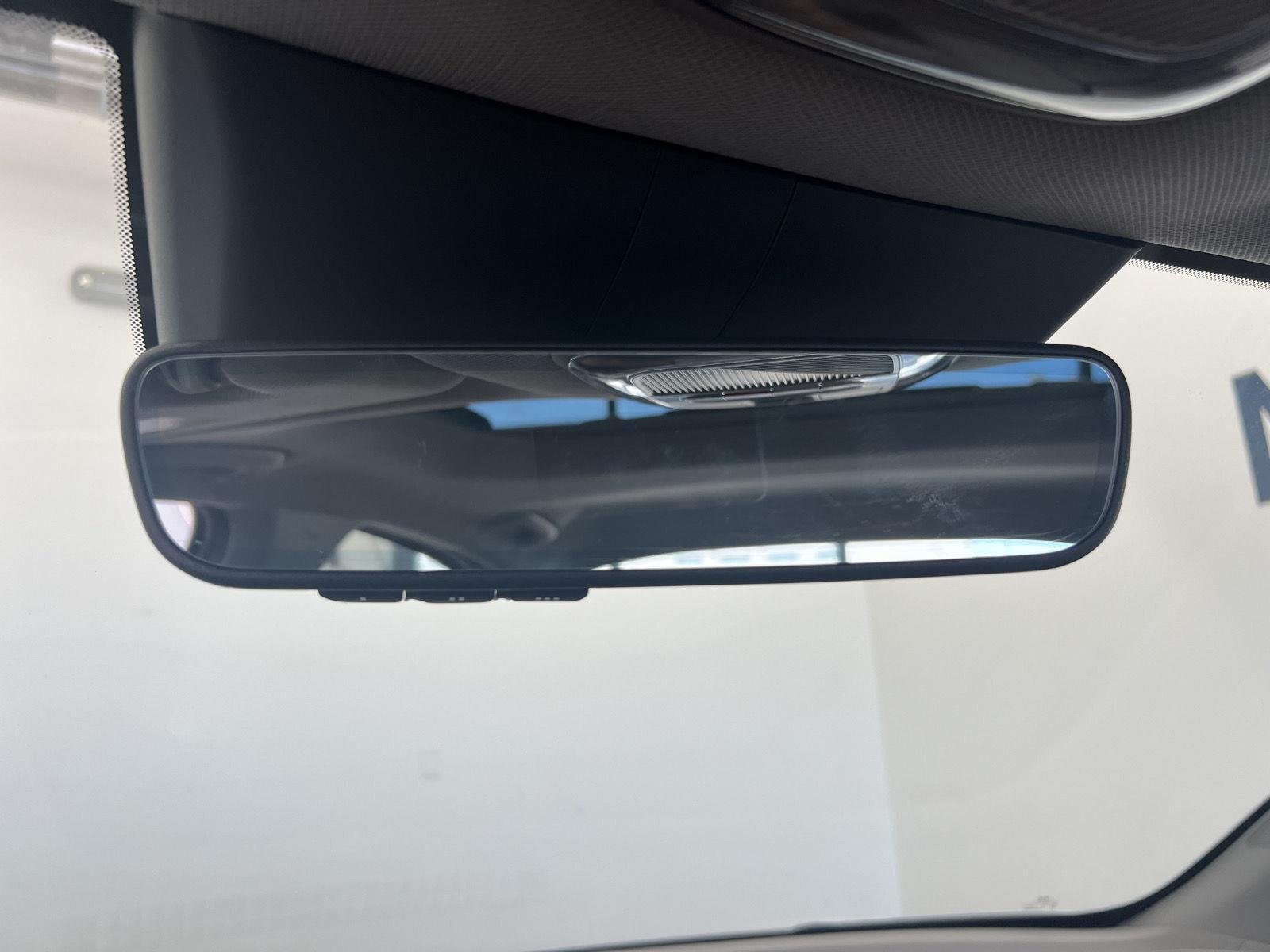 2025 Hyundai IONIQ 6 Limited - Photo 21