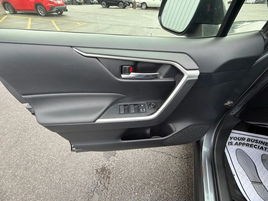 Used 2021 Gray Toyota XLE image 17