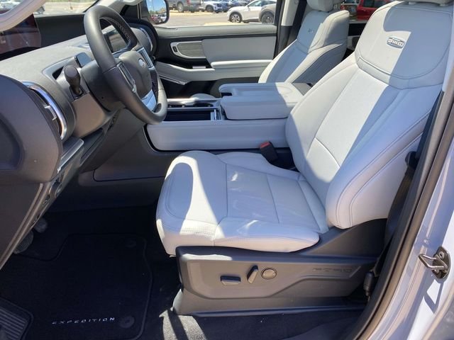 New 2026 Glacier Gray Metallic Tri-Coat Ford Platinum image 39