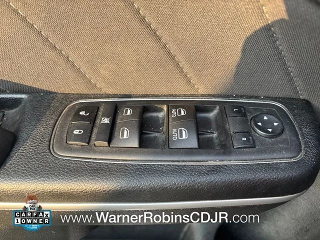 Used 2023 Black Dodge SXT image 15