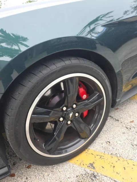 Used 2019 Green Ford Bullitt image 11