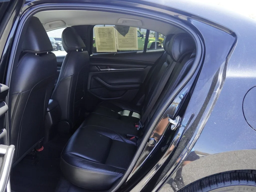 Certified Used 2021 Black Mazda Select image 27