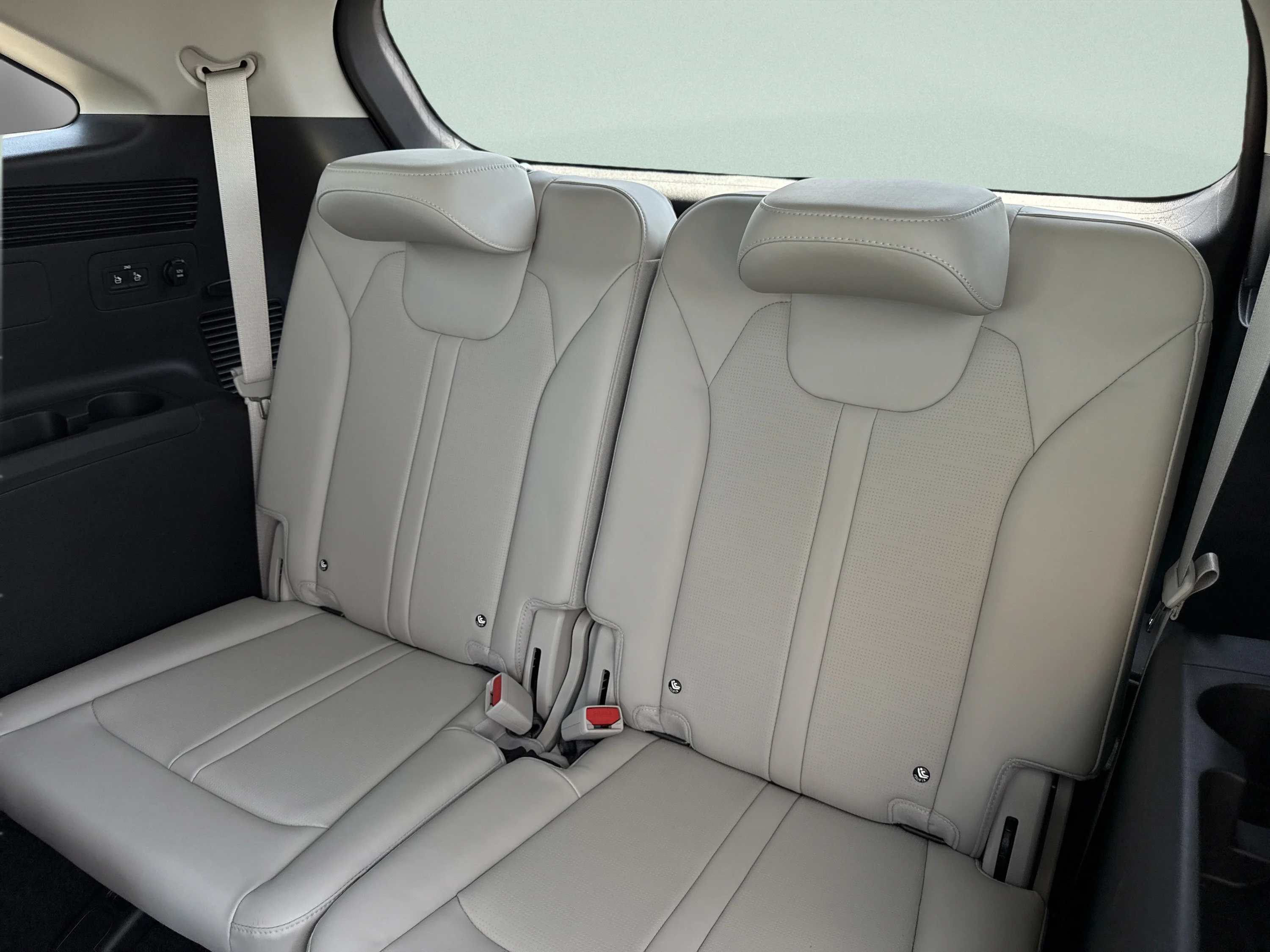 Used 2025 Midnight Lake Blue Kia EX image 27