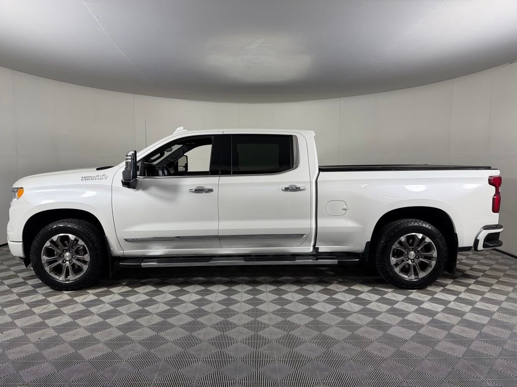 Used 2023 Beige Chevrolet High Country image 8