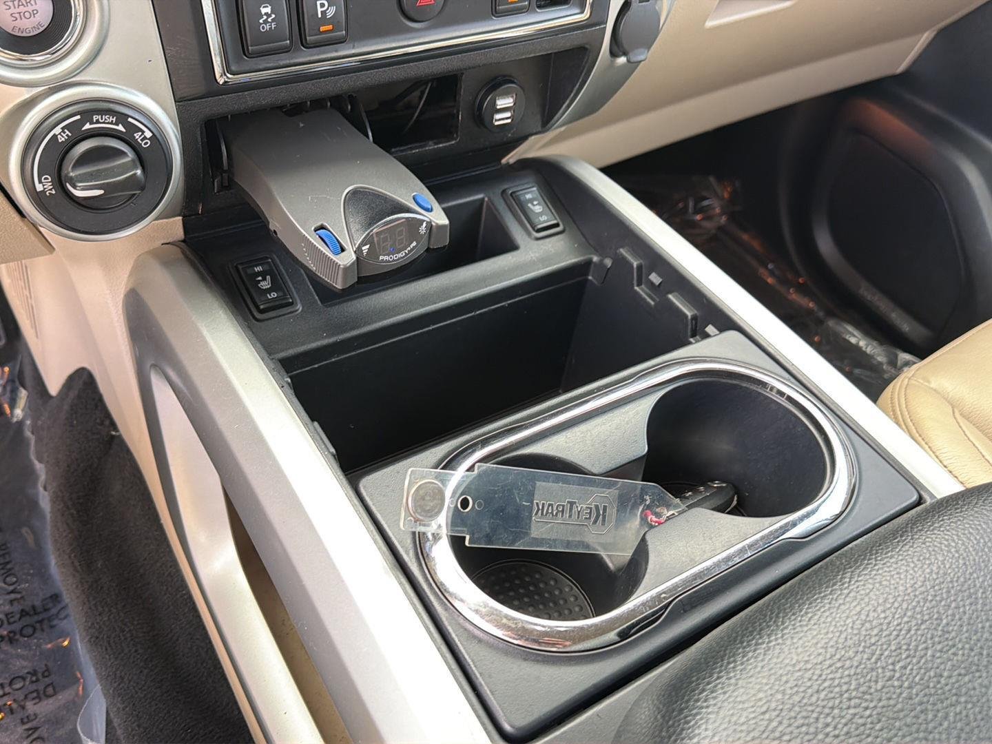 Used 2018 Pearl White Nissan SL image 28