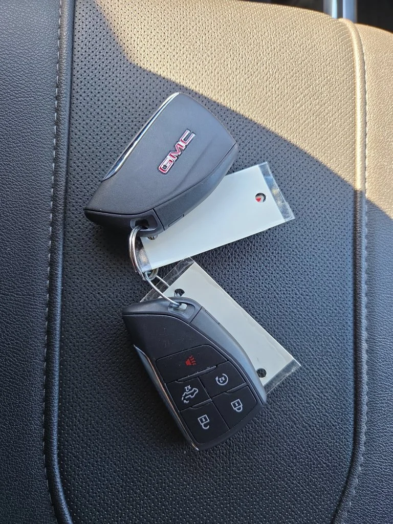 2024 GMC Sierra 1500 SLT - Photo 25