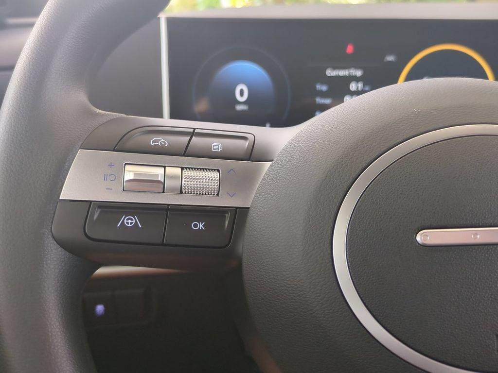 New 2026 White Hyundai SEL Activity AWD image 32