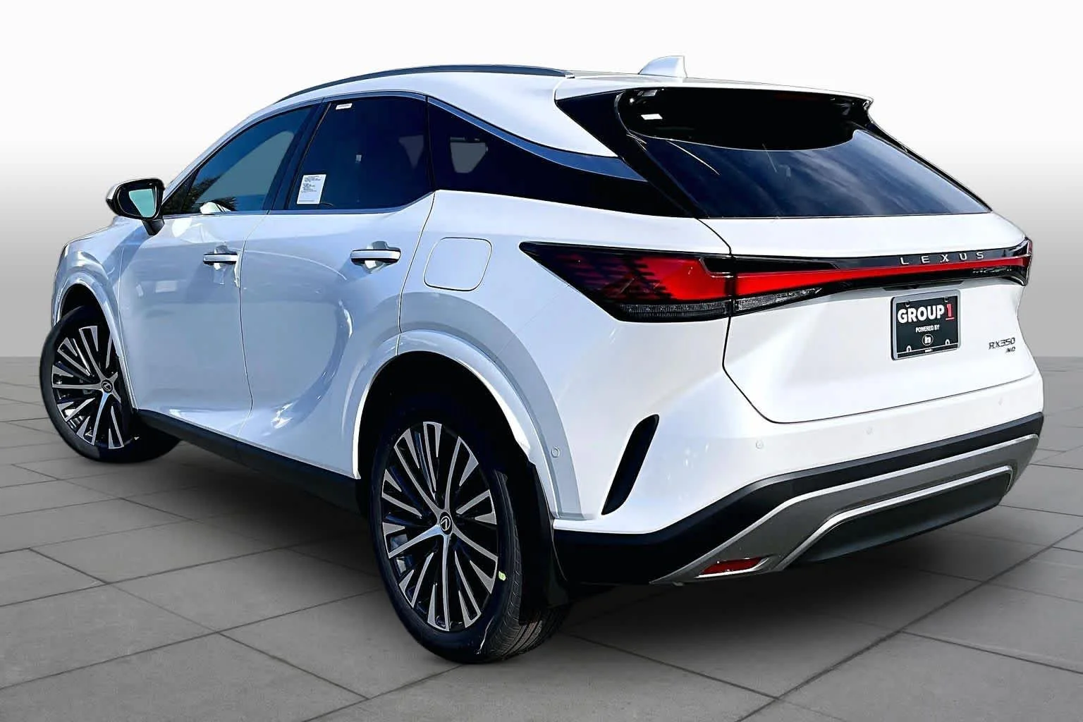 New 2026 Eminent White Pearl Lexus PREMIUM PLUS image 12