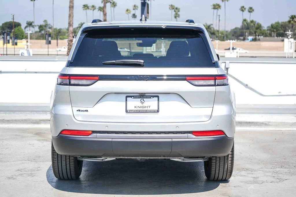 New 2026 Silver Jeep Limited image 8