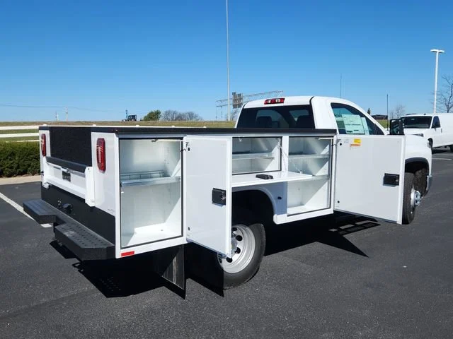 New 2025 Summit White Chevrolet Work Truck image 39