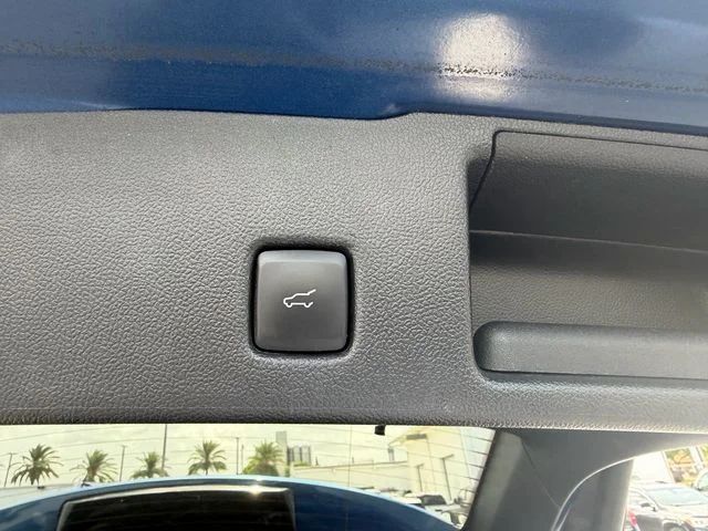 Used 2022 Blue Ford Titanium image 15