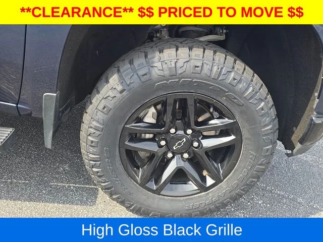 Used 2022 Blue Chevrolet LT Trail Boss image 35