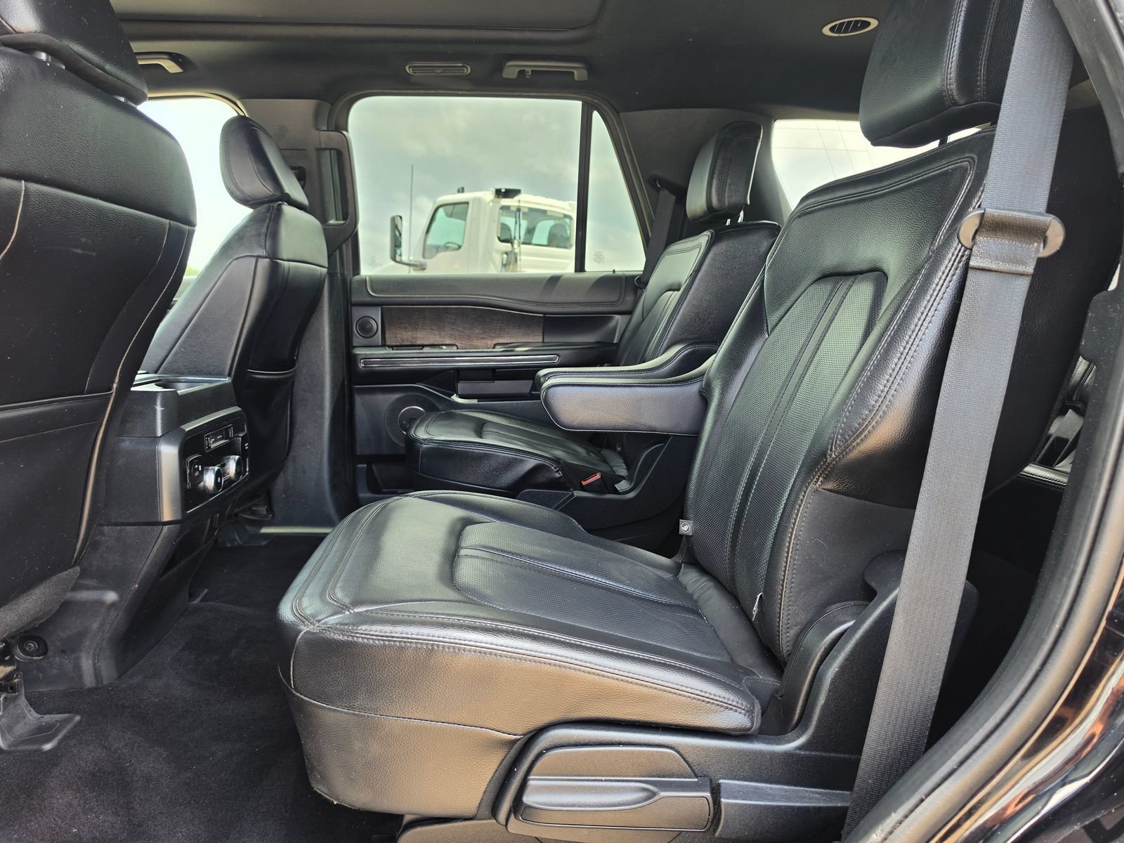 Used 2021 Black Ford Limited image 19