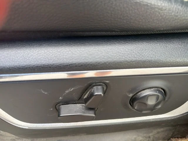 Used 2021 Red Ram Laramie image 15