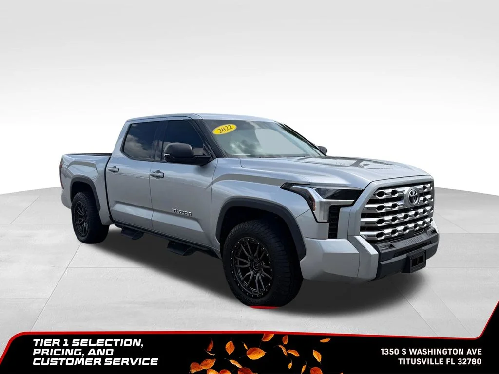 Used 2022 Silver Toyota SR5 image 12